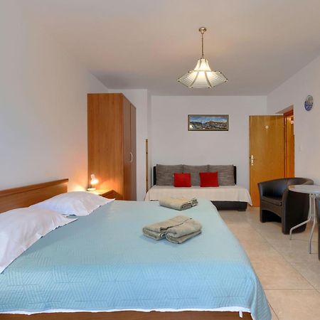 Apartment Alba - Roj157 By Interhome Rovinj Eksteriør billede