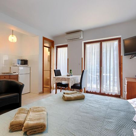 Apartment Alba - Roj157 By Interhome Rovinj Eksteriør billede